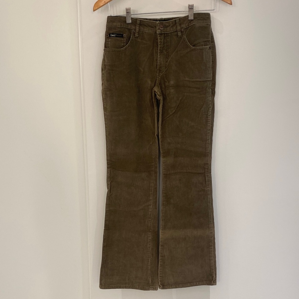 NWOT LEI Jeans Bootcut Corduroy Pants Size 3 Juniors